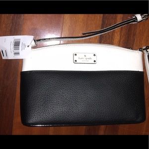 BNWT Kate Spade Millie Black & Cream Purse